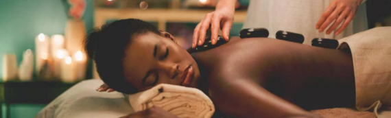 Quels sont les bienfaits d’un massage relaxant aux pierres chaudes?